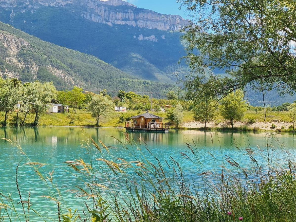Camping Le Lac Bleu Hotel Châtillon-en-Diois Exterior photo