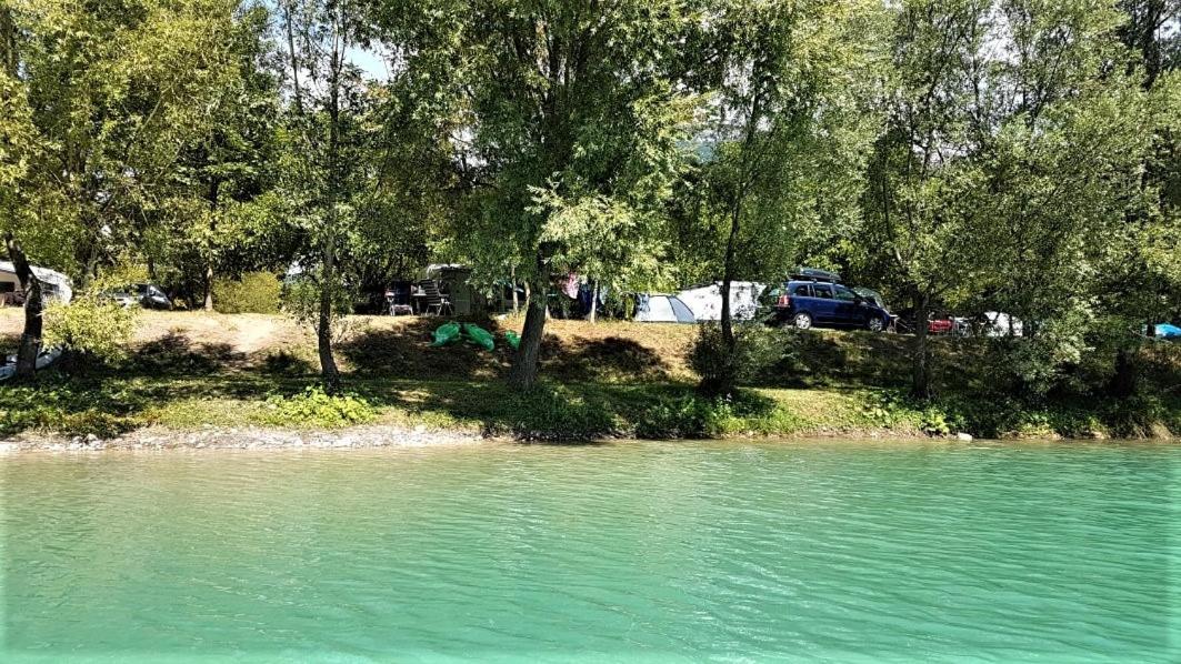 Camping Le Lac Bleu Chatillon-en-Diois Exterior photo