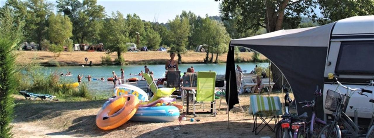 Camping Le Lac Bleu Hotel Châtillon-en-Diois Exterior photo
