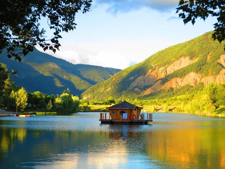 Camping Le Lac Bleu Hotel Châtillon-en-Diois Exterior photo